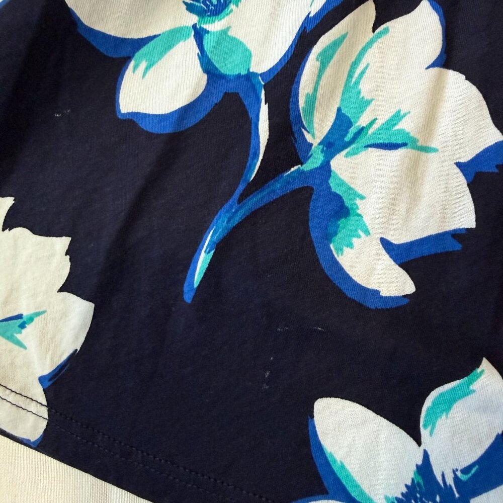 Draper James Navy Blue White Floral Faux Wrap Dress Cap Sleeve Size S - Picture 6 of 7